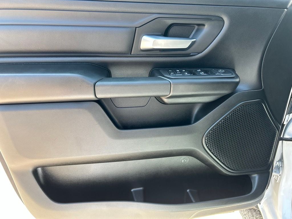 2025 RAM 1500 Warlock Crew Cab 4x4 5'7' Box