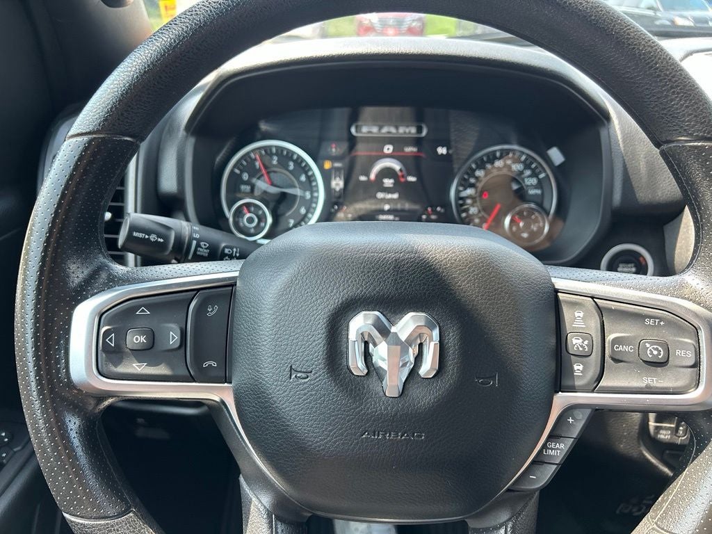 2025 RAM 1500 Warlock Crew Cab 4x4 5'7' Box