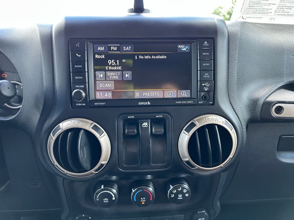2016 Jeep Wrangler Sahara