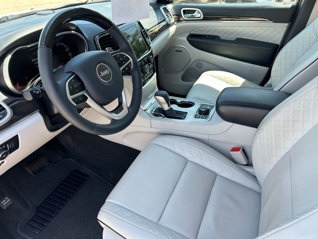 2020 Jeep Grand Cherokee Summit