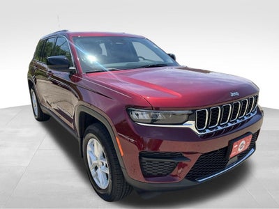 2023 Jeep Grand Cherokee Laredo