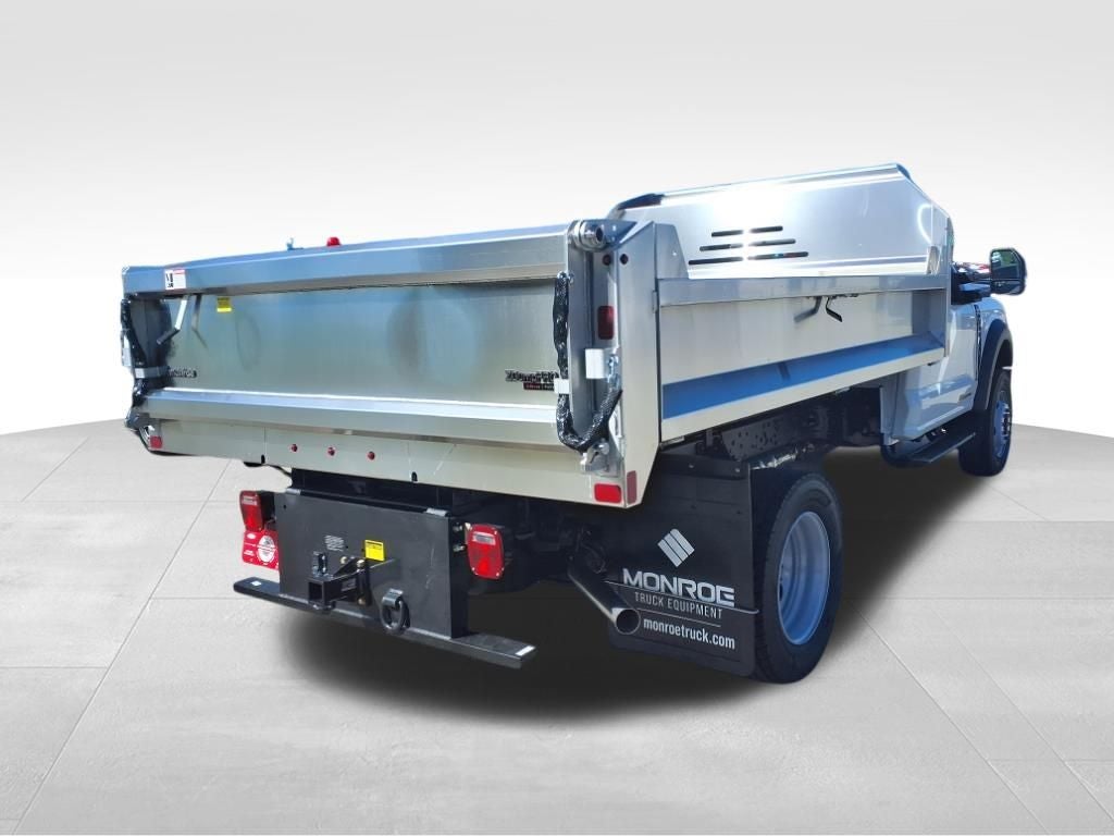 2025 Ford F-600SD XL