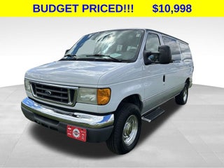2006 Ford E-350SD XL