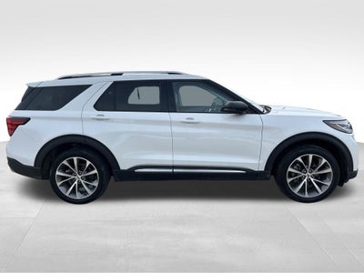 2025 Ford Explorer Platinum
