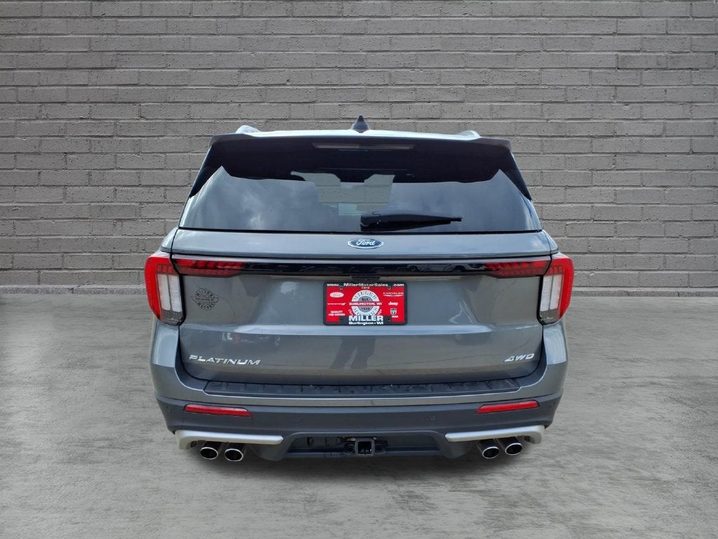 2025 Ford Explorer Platinum