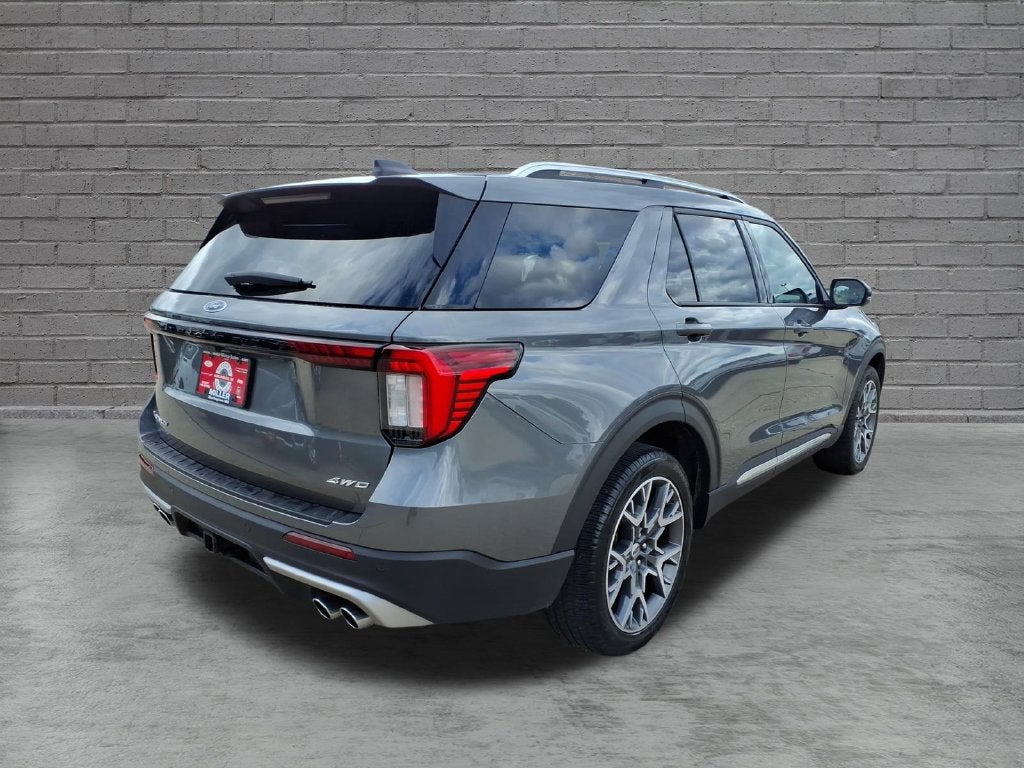 2025 Ford Explorer Platinum