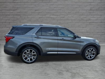 2025 Ford Explorer Platinum