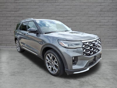 2025 Ford Explorer Platinum