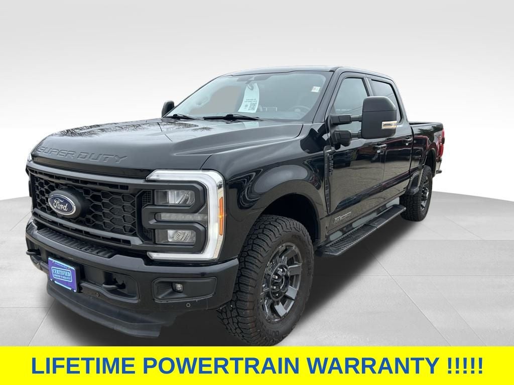2023 Ford F-250SD Lariat