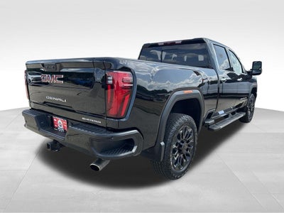 2025 GMC Sierra 2500HD Denali