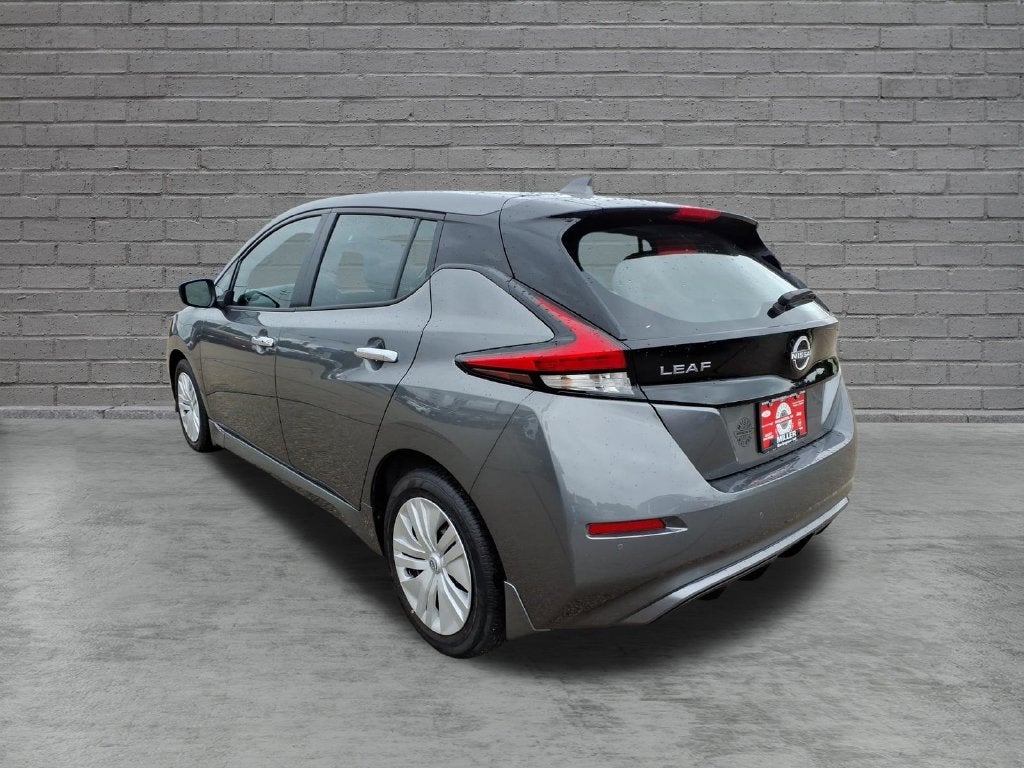 2025 Nissan Leaf S