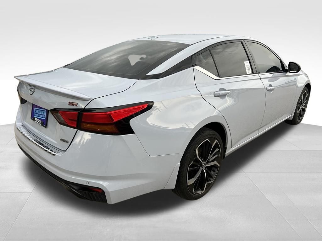 2023 Nissan Altima 2.5 SR
