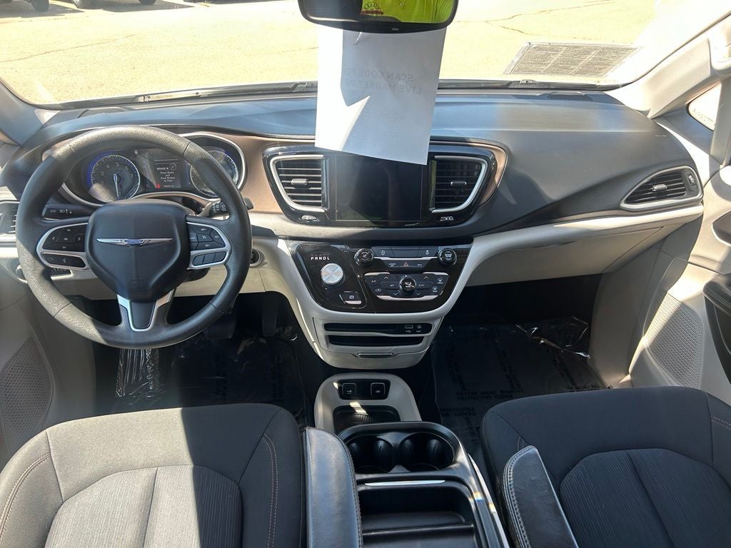 2017 Chrysler Pacifica Touring L