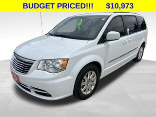 2016 Chrysler Town &amp; Country Touring