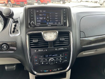 2013 Chrysler Town & Country Touring-L