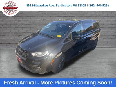 2025 Chrysler Pacifica Limited