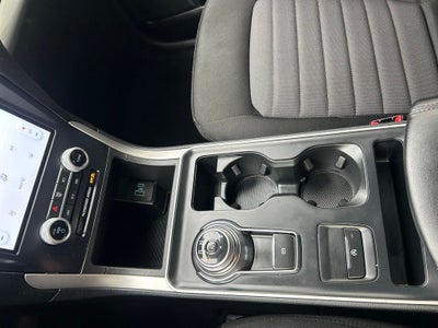 2022 Ford Edge SE