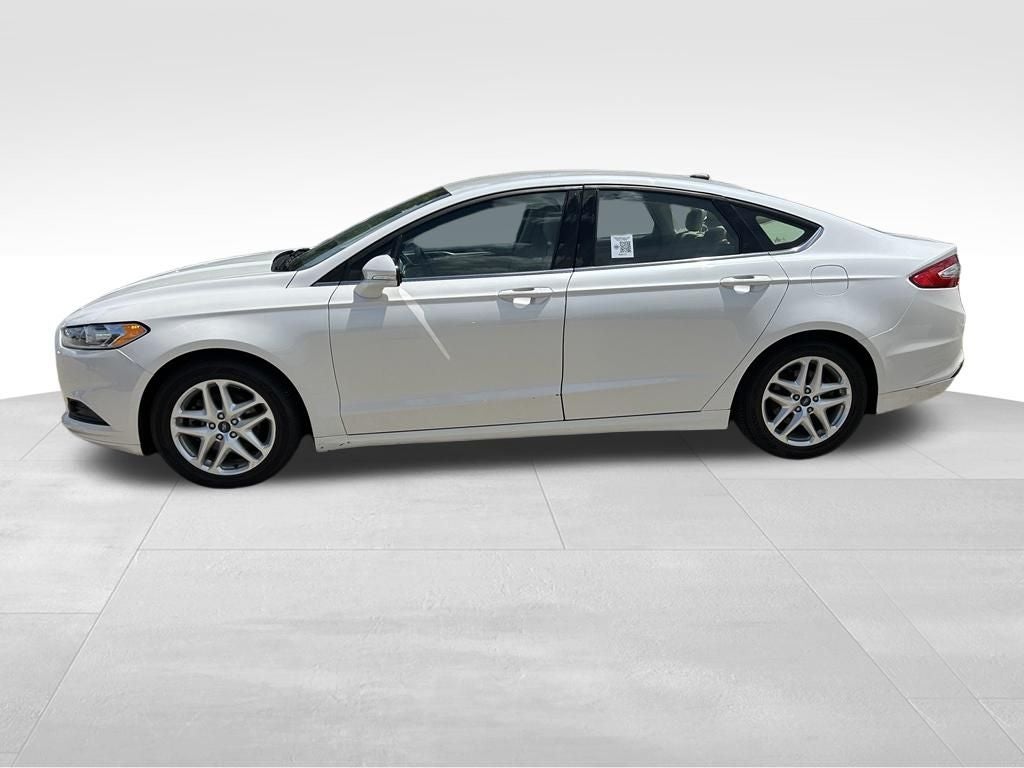 Used 2013 Ford Fusion SE with VIN 3FA6P0HR0DR117372 for sale in Burlington, WI