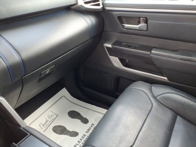 2023 Toyota Tundra Hybrid Platinum