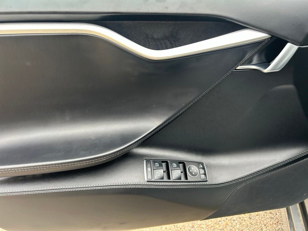 2017 Tesla Model S 75D