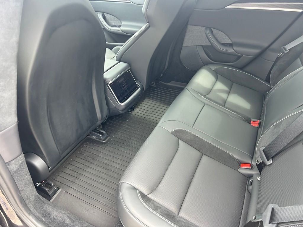 2024 Tesla Model S Plaid