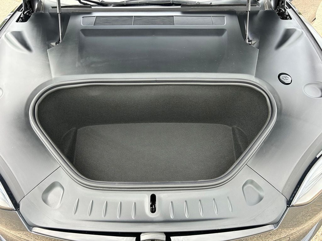 2024 Tesla Model S Plaid