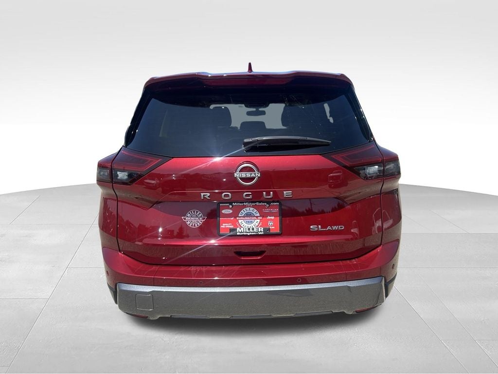2024 Nissan Rogue SL